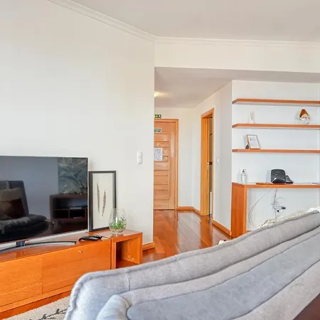 Levada Dos Piornais, A In Madeira فونشال