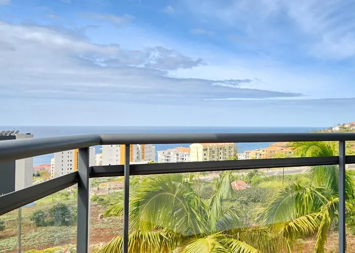 Levada Dos Piornais, A In Madeira 丰沙尔