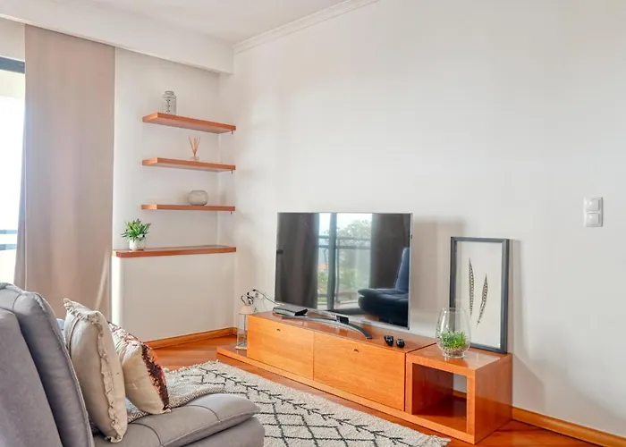 Levada Dos Piornais, A In Madeira フンシャル